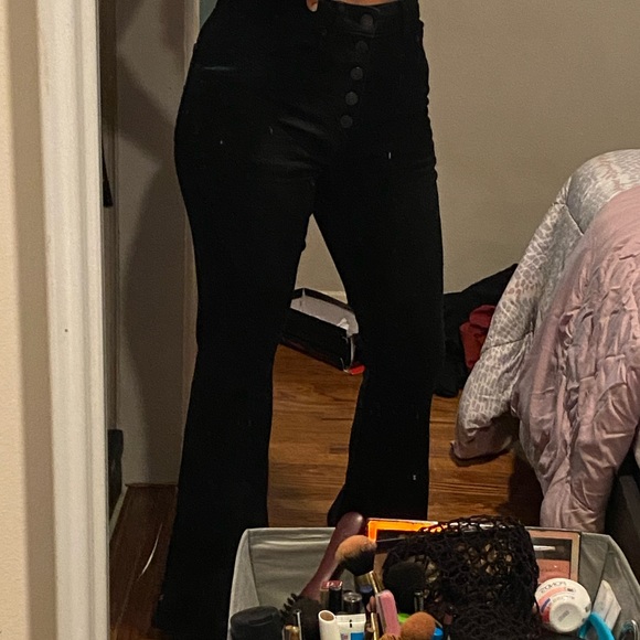 Women Jean - Picture 3 of 7